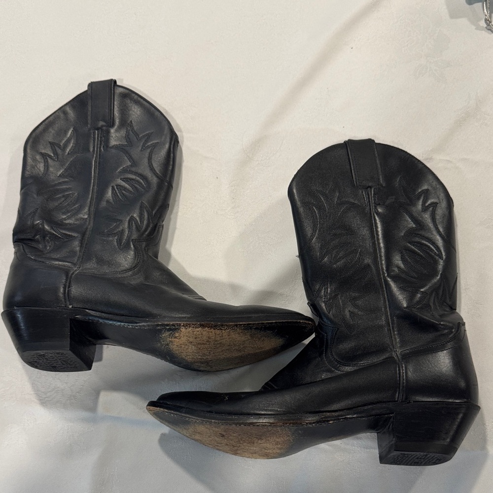 8.5 Justin Boots Black Women's cowboy Boots